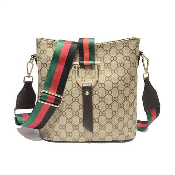 

2021 bag bag casual handbag modern female metal fashion big chain pu+canvas ladies cross woman girl totes shopping bags body shoulder a hdgt