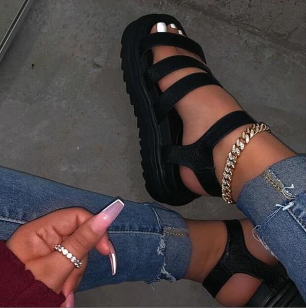 

2021 summer new women slope heel increase sandals outdoor leisure all-match fashion non-slip beach metal board slippers, Black