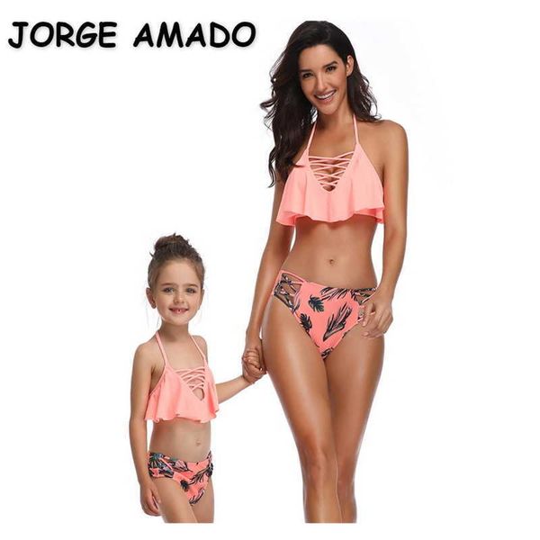 Costume da bagno estivo abbinato alla famiglia 2 pezzi Set floreale Halter Ruffles Bikini Triangolo Costume da bagno Madre Figlia E0121 210610