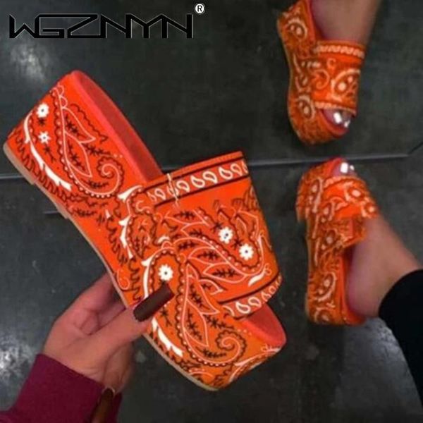 

summer new thick-soled increased platform large size female high-heeled colorful sandals 2021 beach slippers women, Black