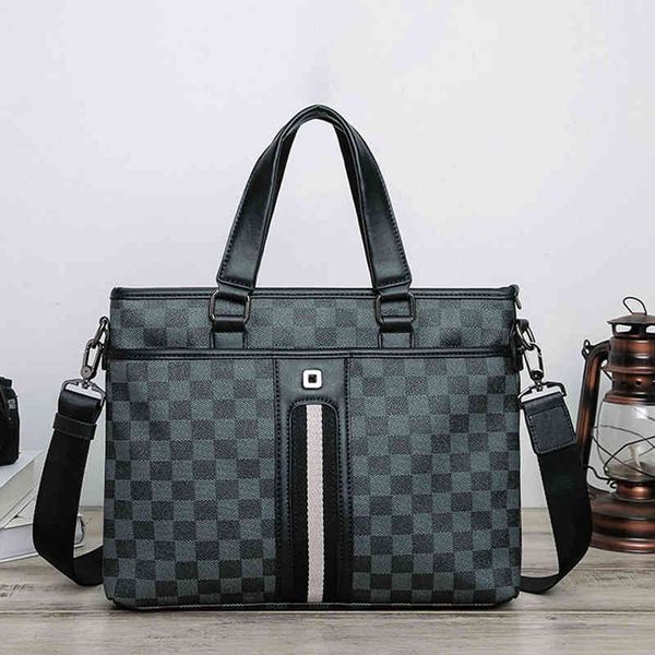 

fashion trend lattice shoulder bag men's messenger hand briefcase business