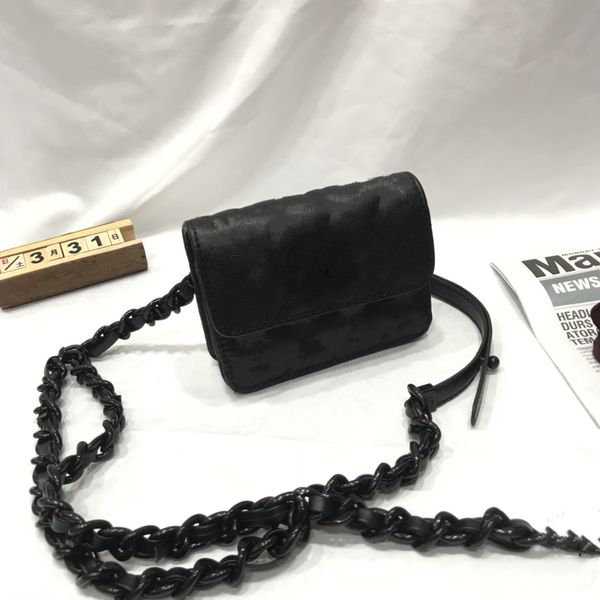 

nice ins chest pockets female boom bag worn fashionable joker small smalls leather bags in the summer of high-end designer