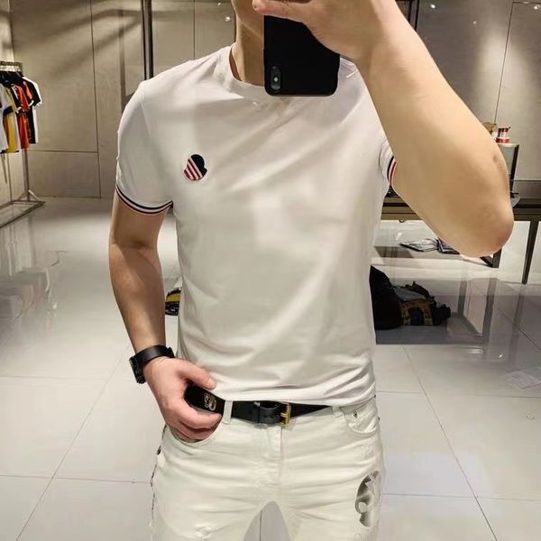 Casual Camisetas Slim Trend Bordado Bordado Etiqueta Verão Mercerizado Algodão O-pescoço T-shirt T - shirts Roupa Preto Branco M-4XL