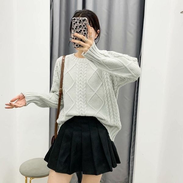 

2021 new fall oversize argyle womens o-neck pullover sweater vintage loose knitted th5a, White;black