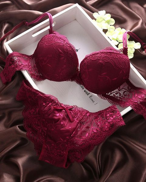 

bras sets lace bra gathered lingerie suit, Red;black