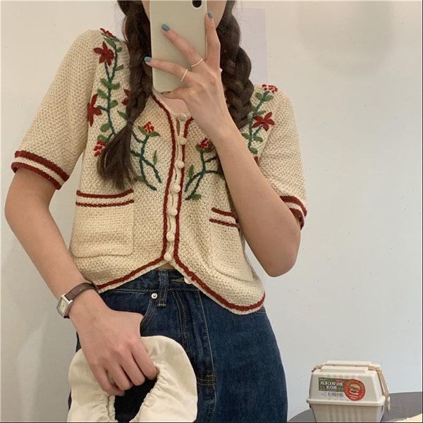 

2021 summer leisure feminine embroidery flowers sweet retro short sleeves chic thin knitted casual sweater, White;black