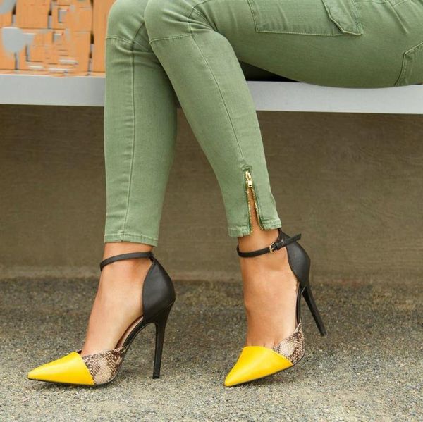 

dress shoes women 2021 high heels serpentine pattern yellow pointed thin normal size party wedding ankle strap plus, Black
