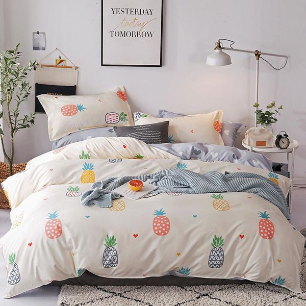 

bedding sets 33brief style polyester  twin size blanket cover set sanding fabric cartoon pineapple printing bed linens
