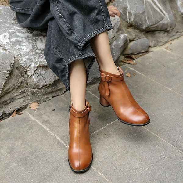 

boots women's 2021 autumn fashion leather mid heel, Black