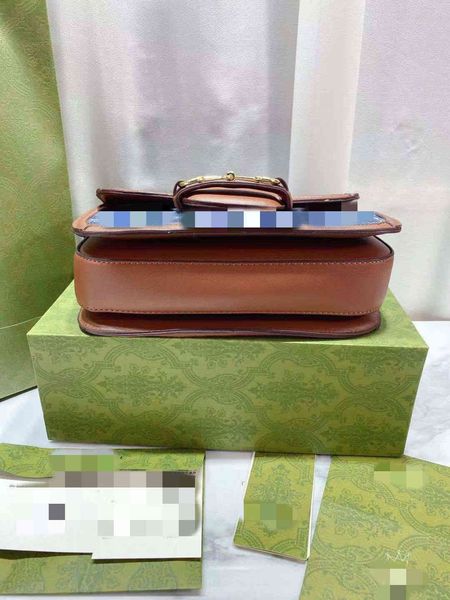 

2021 new saddle bag buckle single shoulder messenger bag