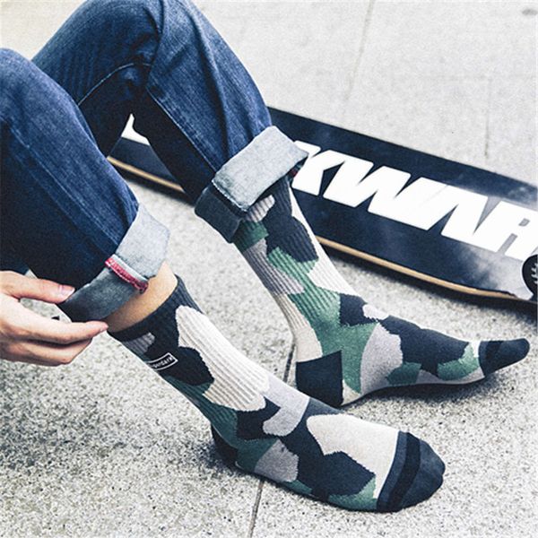 

super dark winter cotton in the tube 2021 fans color thick men's socks, Black