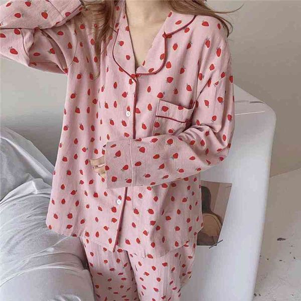 

Cute Fruit Strawberry Print Loose Womens Sleepwears Home Suit Pajamas Long Sleeve Turn Down Pyjamas Top Pants 2 Pcs Pijama, Black;red