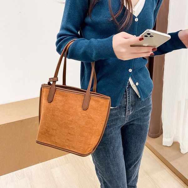 

evening bags 2021 fashion one shoulder ins large capacity women's bag high sense texture thousand bird lattice bucket tote