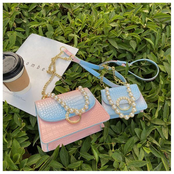 

2021 new fashion pearl chain handbag street trend stone single shoulder gradient messenger small square bag