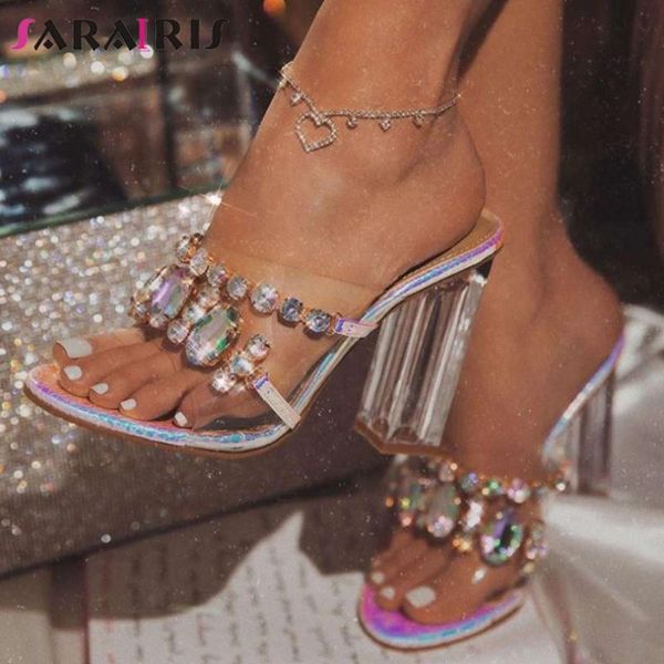 Тапочки Sarairis Fashion Ladies зрелые вечеринки летние каникулы женщины хрустальные сандалии густые туфли на высоких каблуках женщина