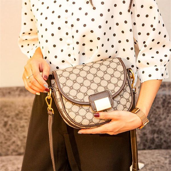 

evening bags 2021 color matching high-end fashion wild casual retro shoulder messenger purses and handbags sac luxe femme