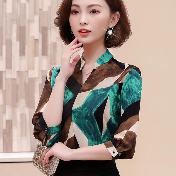 

women's blouses & shirts thin section 3/4 sleeve chiffon shirt female v-neck stitching fashion printing simple loose bottoming blouse w, White