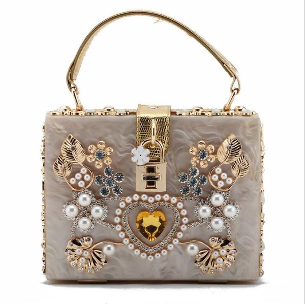 

factory wholesale women bag acrylic alloy carved handbags sweet and lovely diamond shoulder bags elegant temperament pearl beads handbag 7 c