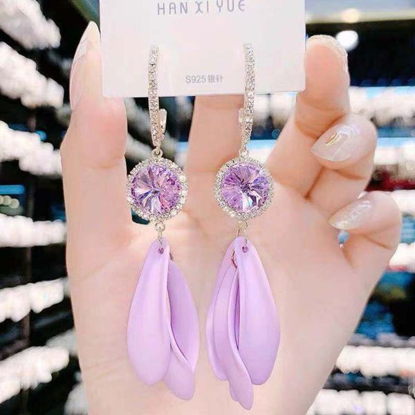 

korean style petal tassel earrings temperament atmosphere silver needle fashion show face thin net red long