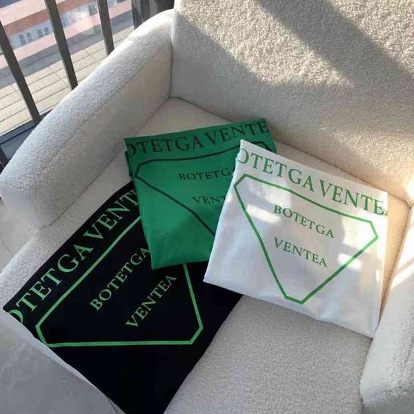 

bottega ins new ventea spring and summer new men's and women's short sleeved european fashion brand bv green triangle t-shirt net, White;black
