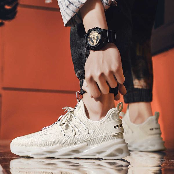 

summer 2021 designer korean men's fashion mesh woven casual shoes sports runningtraining sneakers