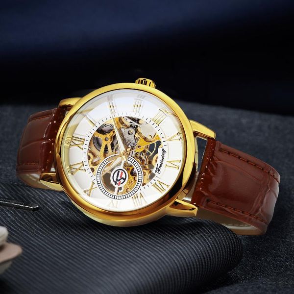 

wristwatches mechanical man gold watch watches winner clock male skeleton leather hollow engraving, Slivery;brown