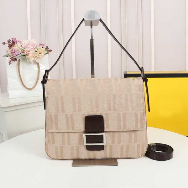 

fashion trend retro french club bag designer brand classic urban business handbag