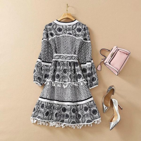 

casual dresses vintage dress 2021 spring summer fashionable women v-neck hollow out embrodiery long sleeve party club runway style, Black;gray