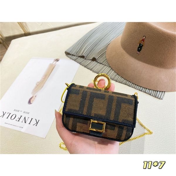 

2021 new sheepskin crossbody bag women luxurys designers bags shoulder bag luxurys designers crossbody bags 11x7cm3k, Black