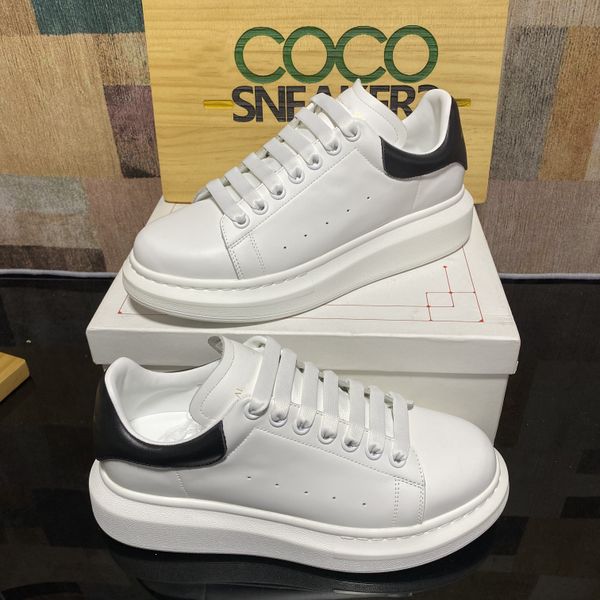 

[with box] fashion men shoe designer women leather lace up platform oversized sole sneakers white black mens womens luxury velvet suede casu