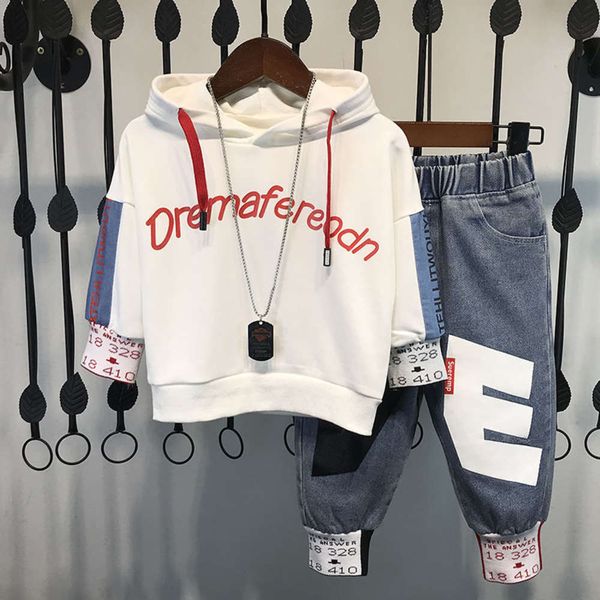 

autumn boys' 2021 new sweater children's korean handsome baby boy two piece suit, White