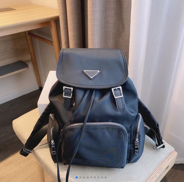 

2021 women's designer bags fashion nylon backpack texture large large capacity inner bag quality new college style pure color black