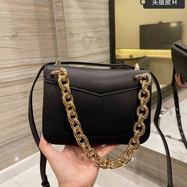 

design s female new fashion temperament chain tofu litchi pattern small square bag one shoulder messenger bag