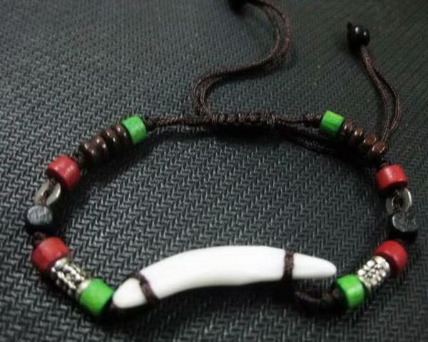 

12 pcs vintage biker design wolf teeth tribe prey amulet cool bracelet, Black