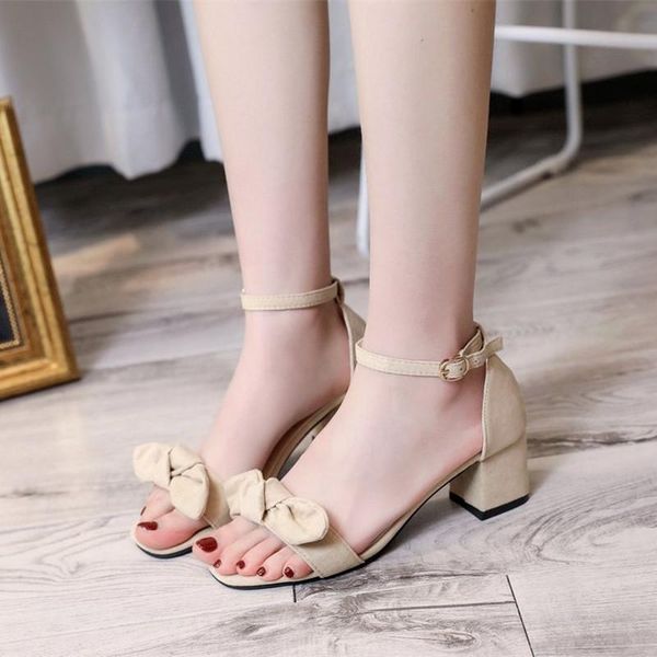 

2021 women's spring and summer new sweet wind bow student shoes joker non-slip middle heel casual fashion women sandals, Black