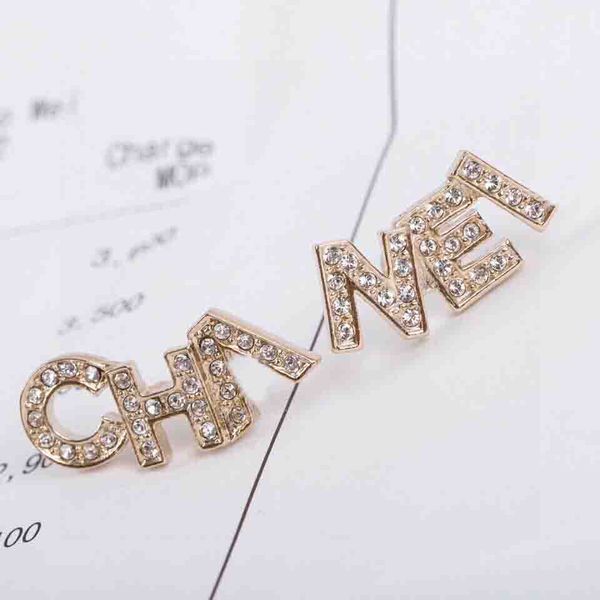 

2021 letters shape with all diamond for women charm jewelry and night clup gift with boc ps4017, Golden