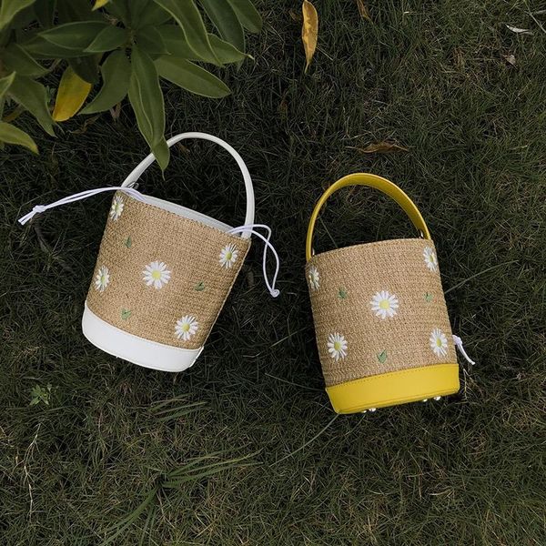 

straw woman lady 2021 cross-body fashion style special embroidery daisy new bags shoulder bucket individuality bag bag omtfw, Red;black