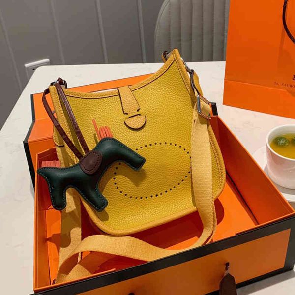 

designer handbags leather women's soft herme shoulder bag rectangle hollow pierce letters message retro style purse with pony pendant