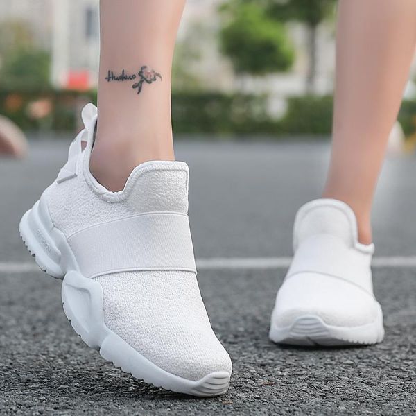 

dress shoes plus size 2021 brand non-slip light training running girls mujer feminino breathable mesh sneakers mens formal, Black