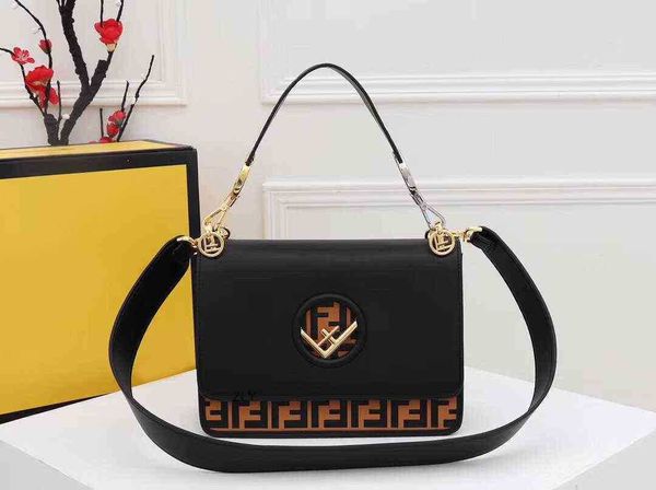 

women luxurys designers bags 2021 womens handbags purses designer crossbody wallet bag louisbags_18 20 years fashion wind pressure printing