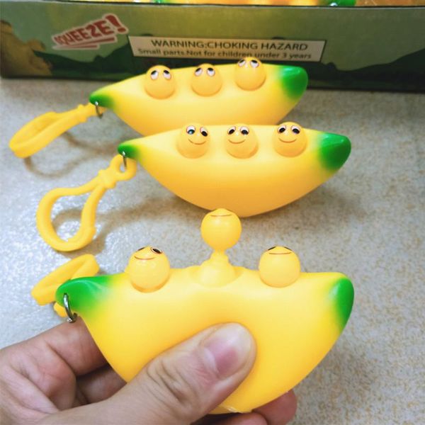 Süße Banane Spielzeug Schlüsselanhänger Pinch Musik Squeeze Vent Ball Kinder ganze Person Erbsen