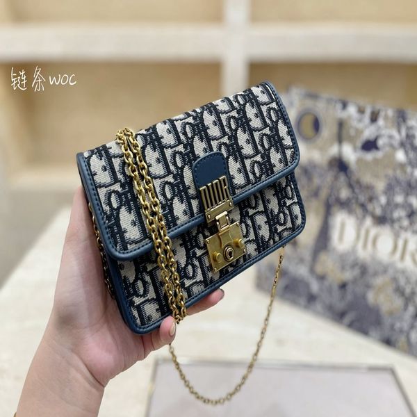 

2021 new embroidered canvas women's bag fashion versatile small square bag single shoulder messenger women's bag large women luxur