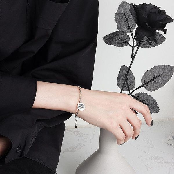 

link, chain livvy thai silver color elephant pattern circular pendant bangles & bracelet for women couples fashion vintage party jewelry, Black