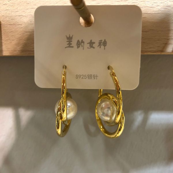 

[no fading] pearl simple fashion light luxury earrings pair version high version with steel seal luxurys designers jewelry, Golden;silver