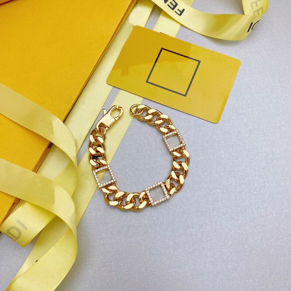 

accessories luxurys designers jewelry classic letter necklace earrings for bracelet personality necklaces bracelets ear studs, Silver