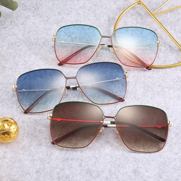 

square sunglasses male gradient color fashion street snap tide, White;black
