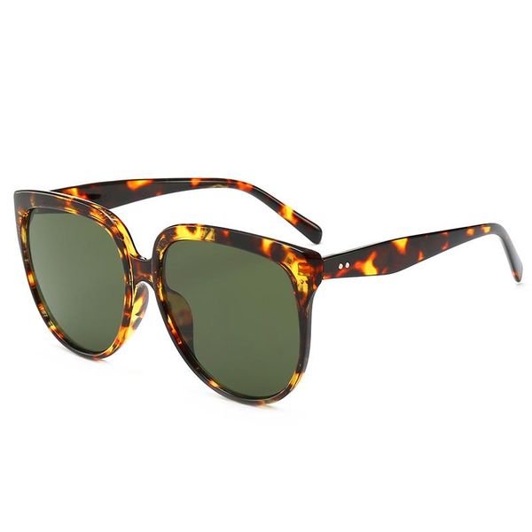 

rivet gradient glasses cateye big frame oversized sunglasses women men, White;black