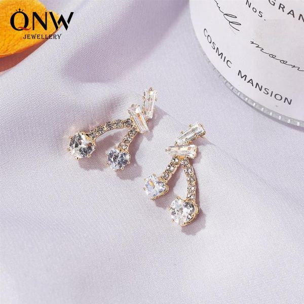 

stud korean fashion design 3 zircon women earrings, Golden;silver