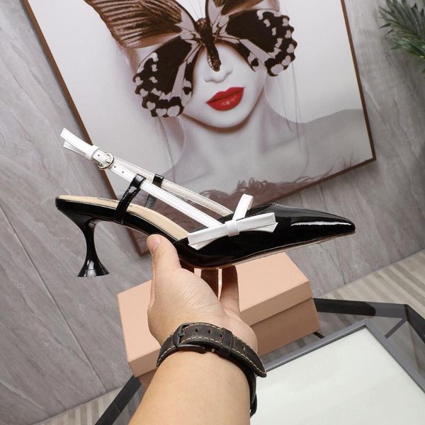 

baotou sandals women's 2021 spring and summer new bright leather pointed middle heeled shoes with thin heels, Black