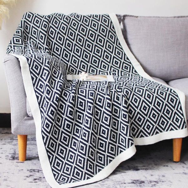 

thickened autumn and winter minimalist knitting blanket office air conditioning lunch break blanket shawl sofa tapestry